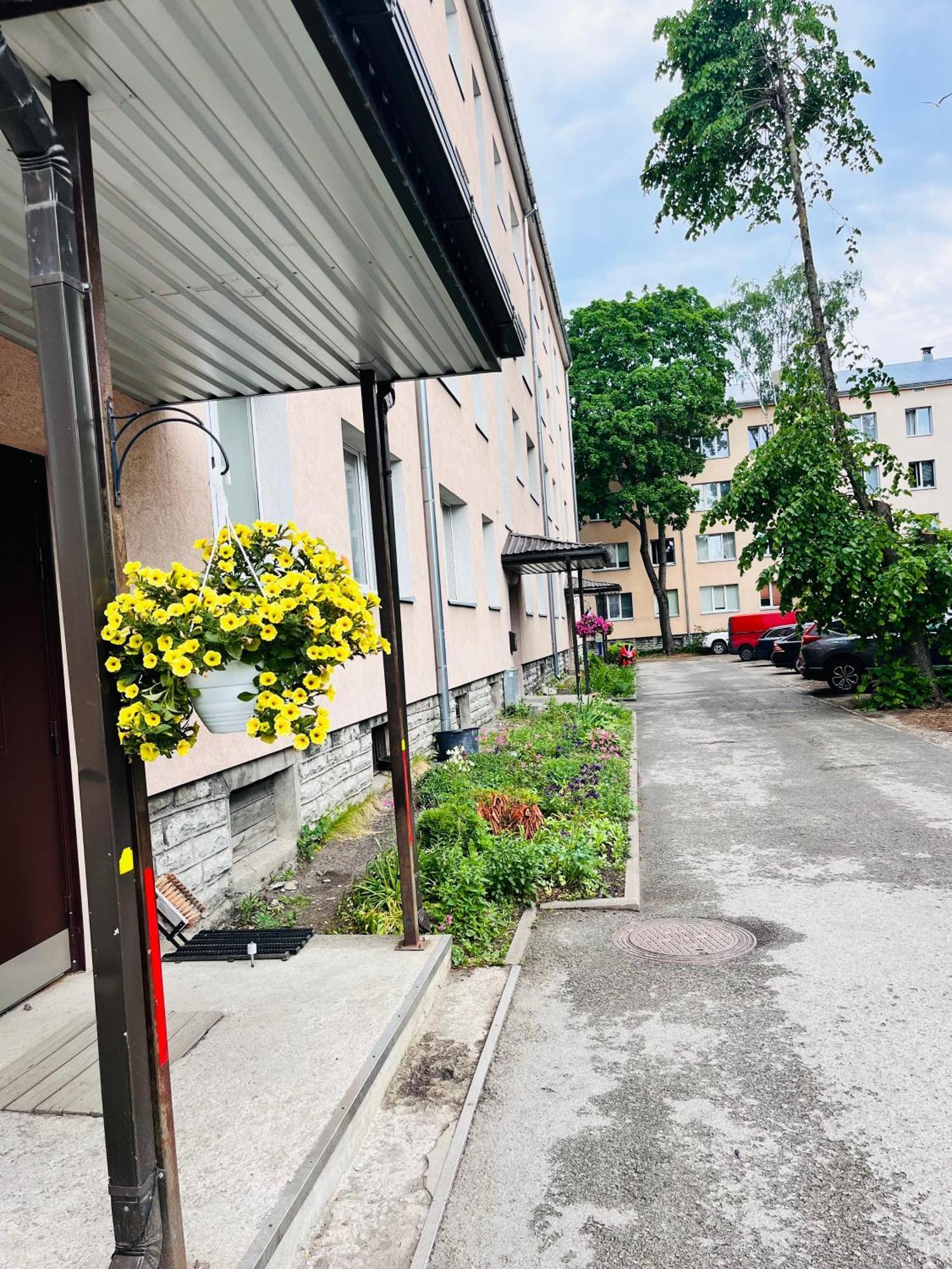 Tallinnhousing For 4 With Free Parking Apartment Tallinn