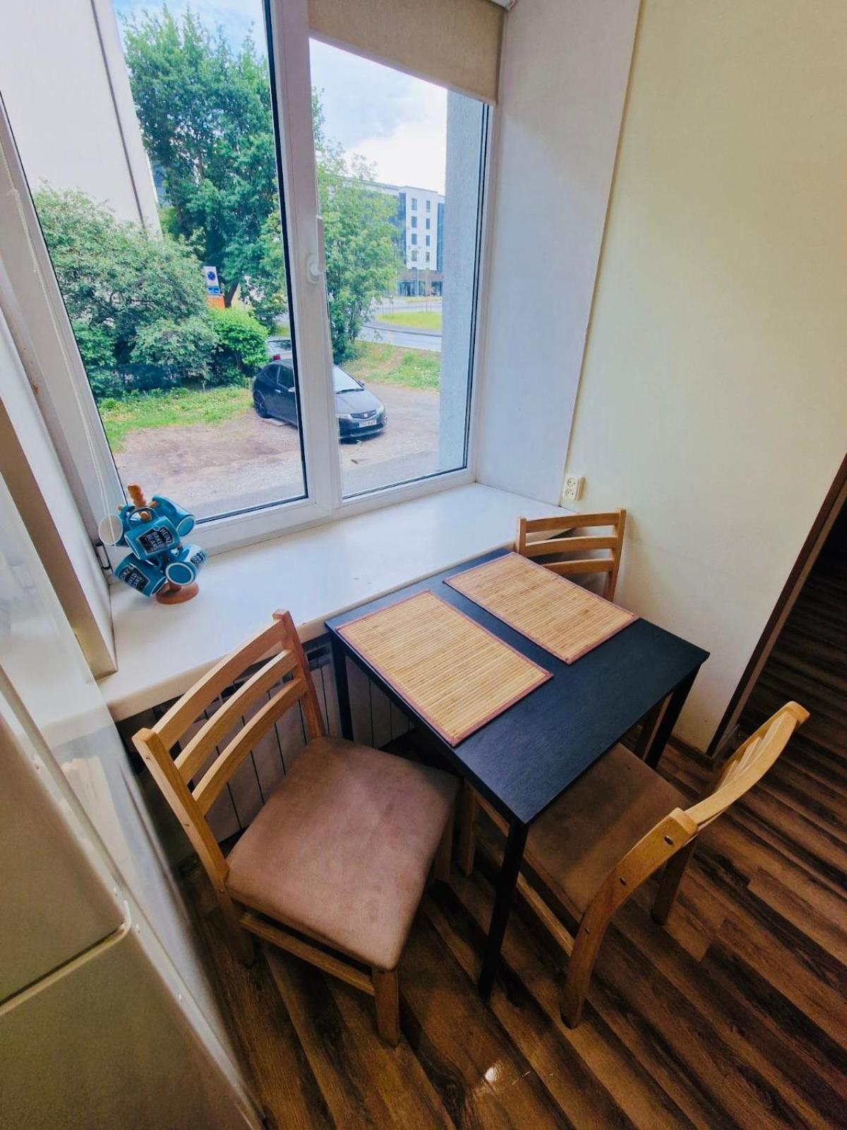Apartment Tallinnhousing For 4 With Free Parking *